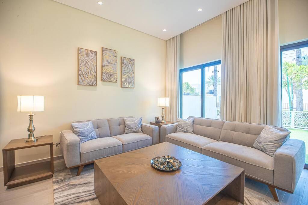Luxury 3 Bdr Villa By The Sea 54 Fujaïrah Extérieur photo