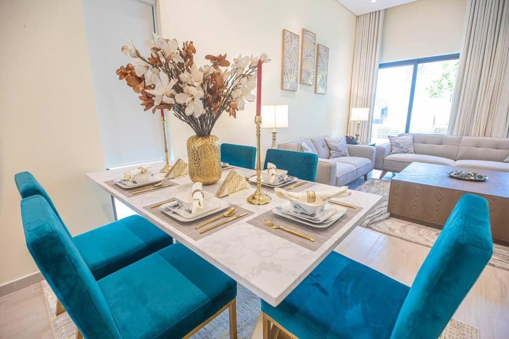 Luxury 3 Bdr Villa By The Sea 54 Fujaïrah Extérieur photo