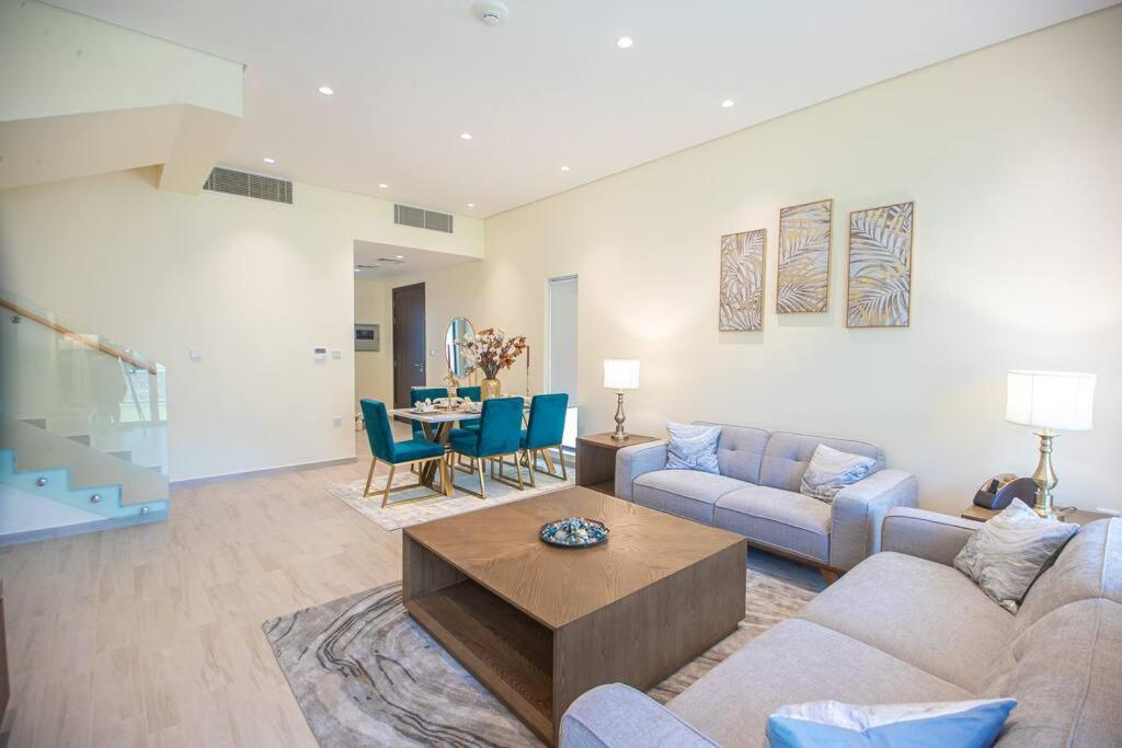 Luxury 3 Bdr Villa By The Sea 54 Fujaïrah Extérieur photo